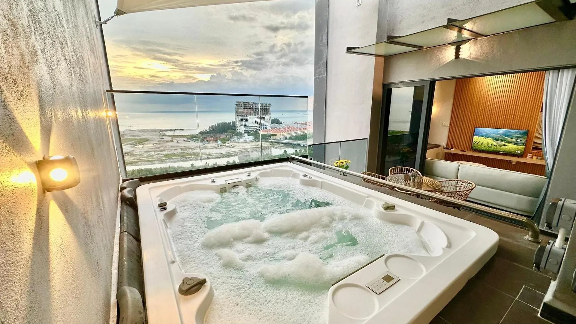 Imperio Residence 2 Bedrooms Private Jacuzzi Villa By Mj Holiday Malacca 0*,  Ma­lay­sia